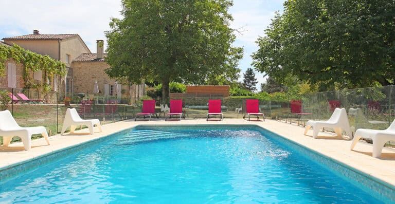 Maison Des Noyers Pool